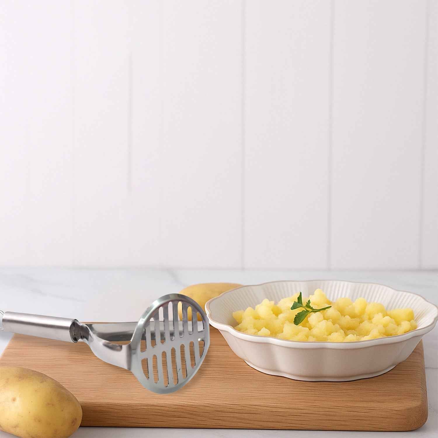 Supermom Stainless Steel Potato Masher With Stylish Handle (1 Pc)