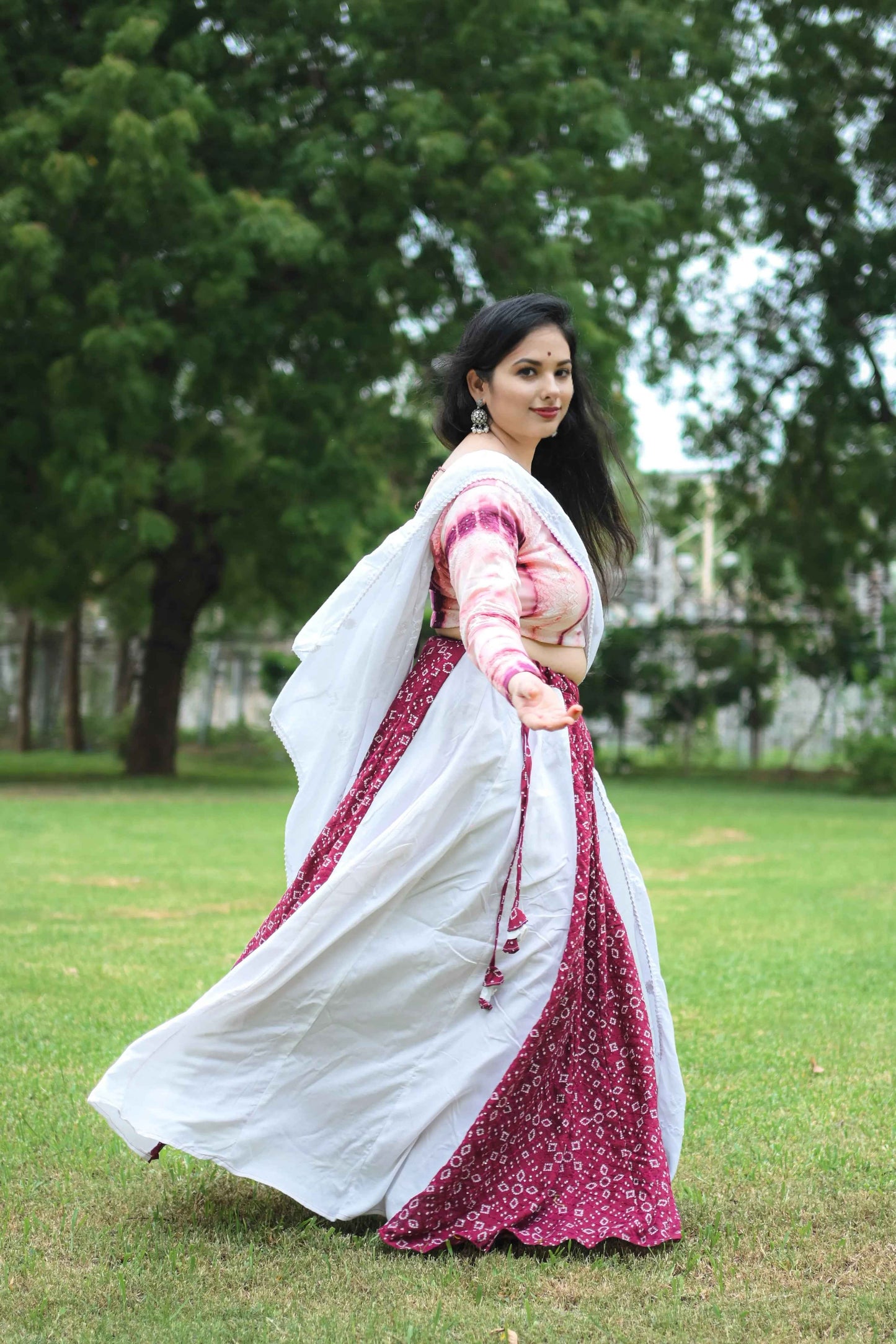 White Magenta Lehenga Choli with Dupatta in Cotton - EcomEdge
